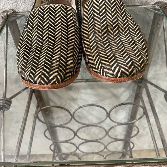 Matt Bernson Calf Hair Herringbone Flats Shoes Women's Size 8 Brown/Black - Picture 2 of 16